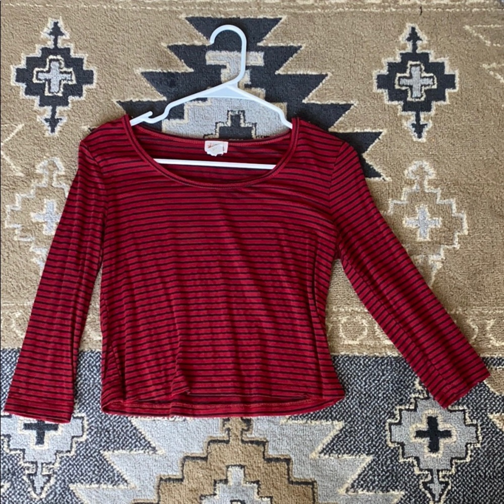 T-shirt red stripped